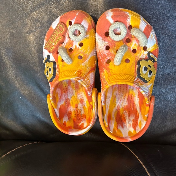 Cheerios crocs - Picture 2 of 5